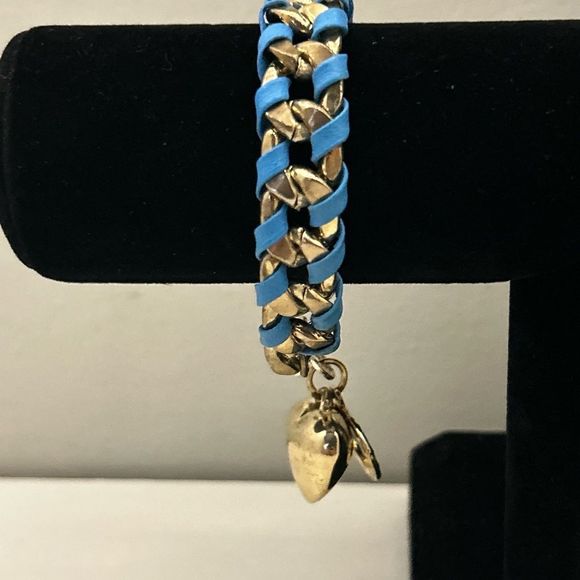 Bracelet - Picture 3 of 16